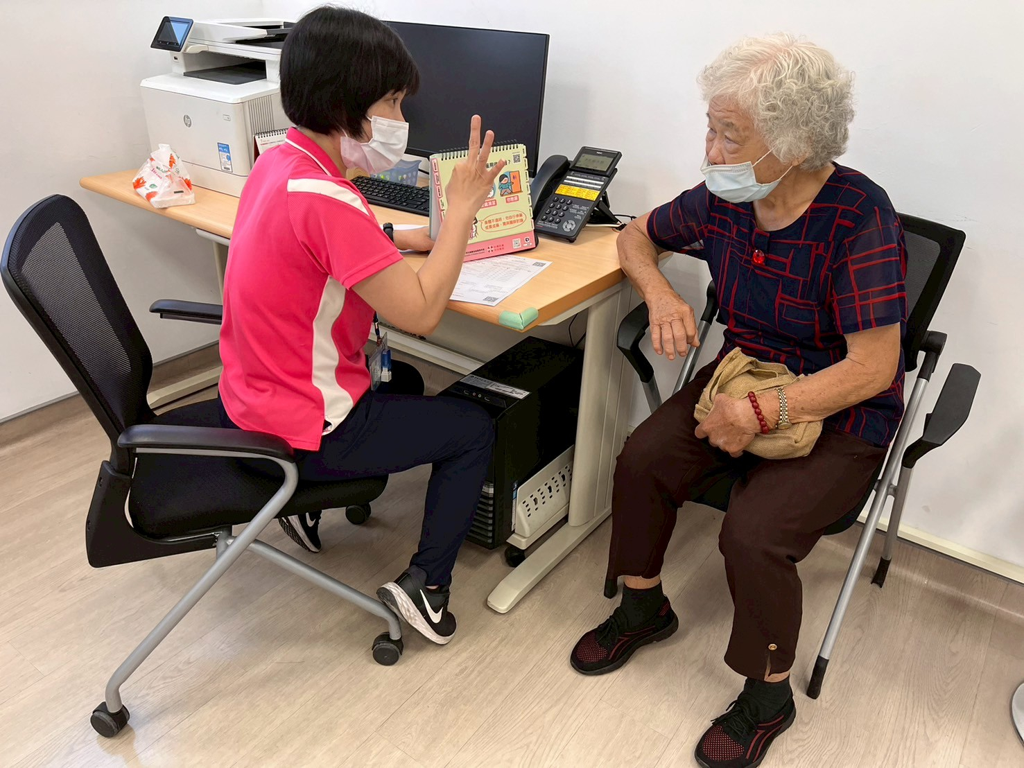 114年8月19日線西鄉衛生所排糖藥物衛教活動照片4