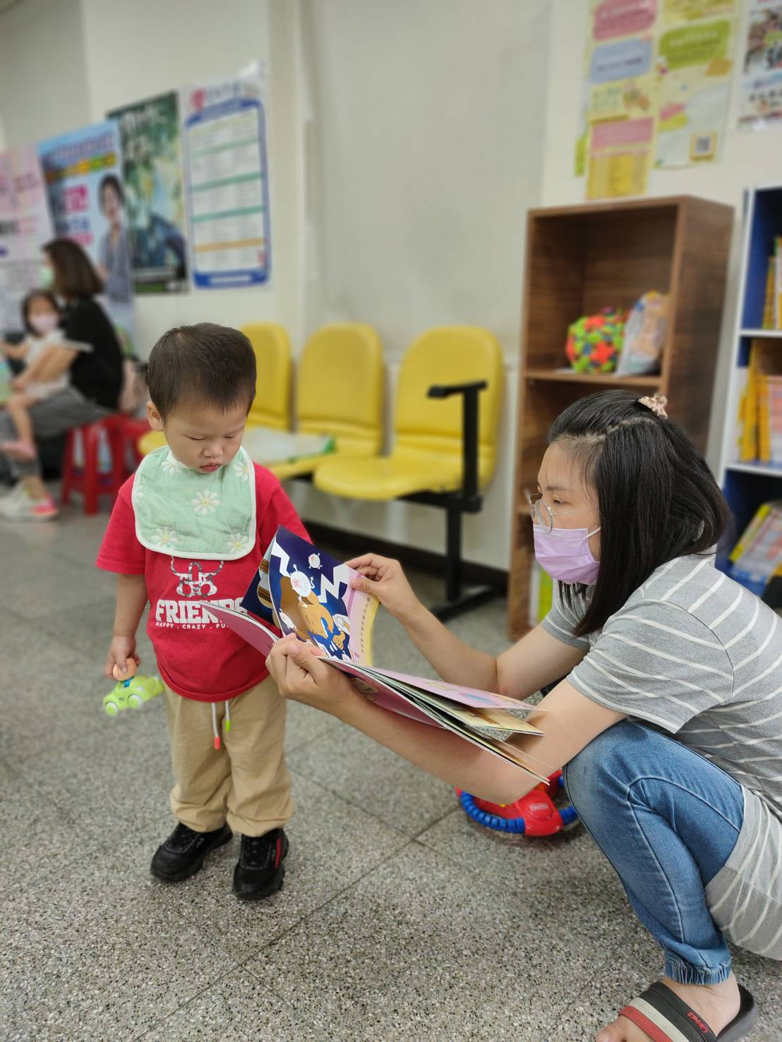 110年4月20日線西鄉衛生所嬰幼兒預注暨親子悅讀活動照片5