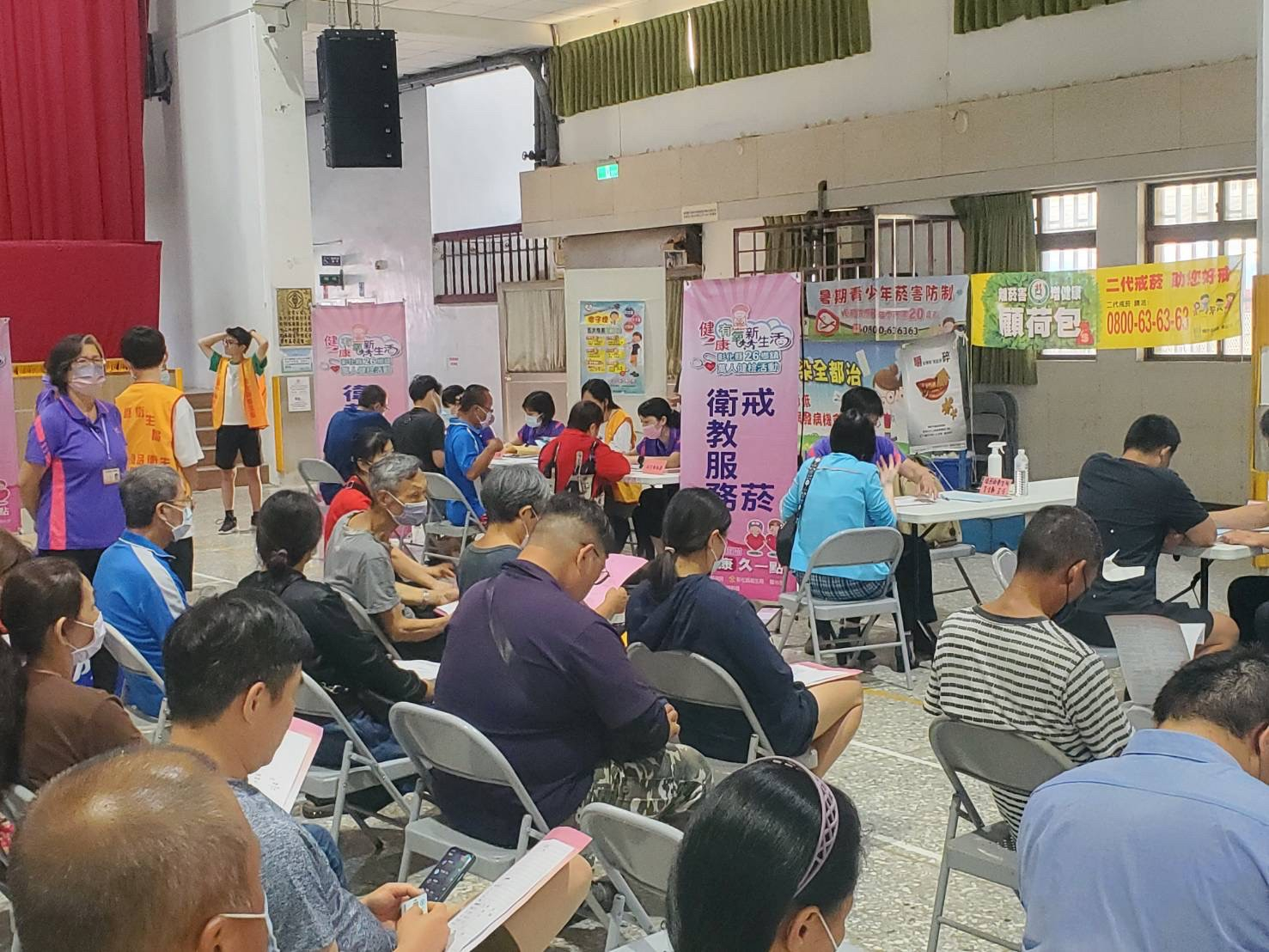 112年7/2(日)，上午8:00-11:00-於線西國小辦理萬人健檢第2階段活動照片7
